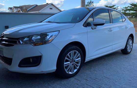 CITROËN C4 LOUNGE 2.0 MPFI ORIGINE 16V FLEX 4P AUTOMÁTICO CITROËN C4 LOUNGE 2.0 MPFI ORIGINE 16V FLEX 4P AUTOMÁTICO